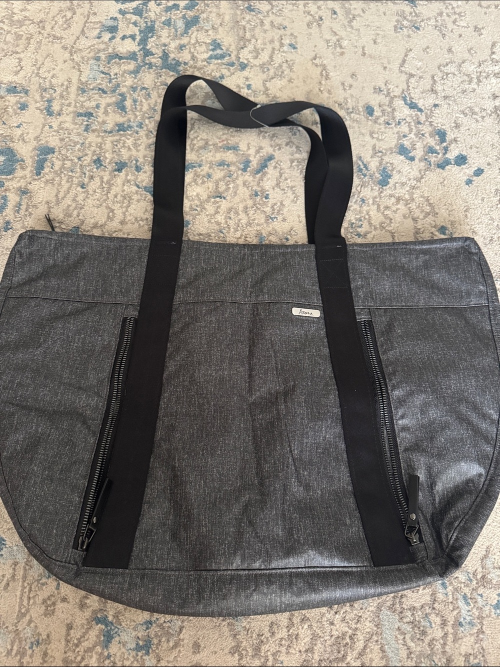 Aruna Amina Yoga Tote Bag